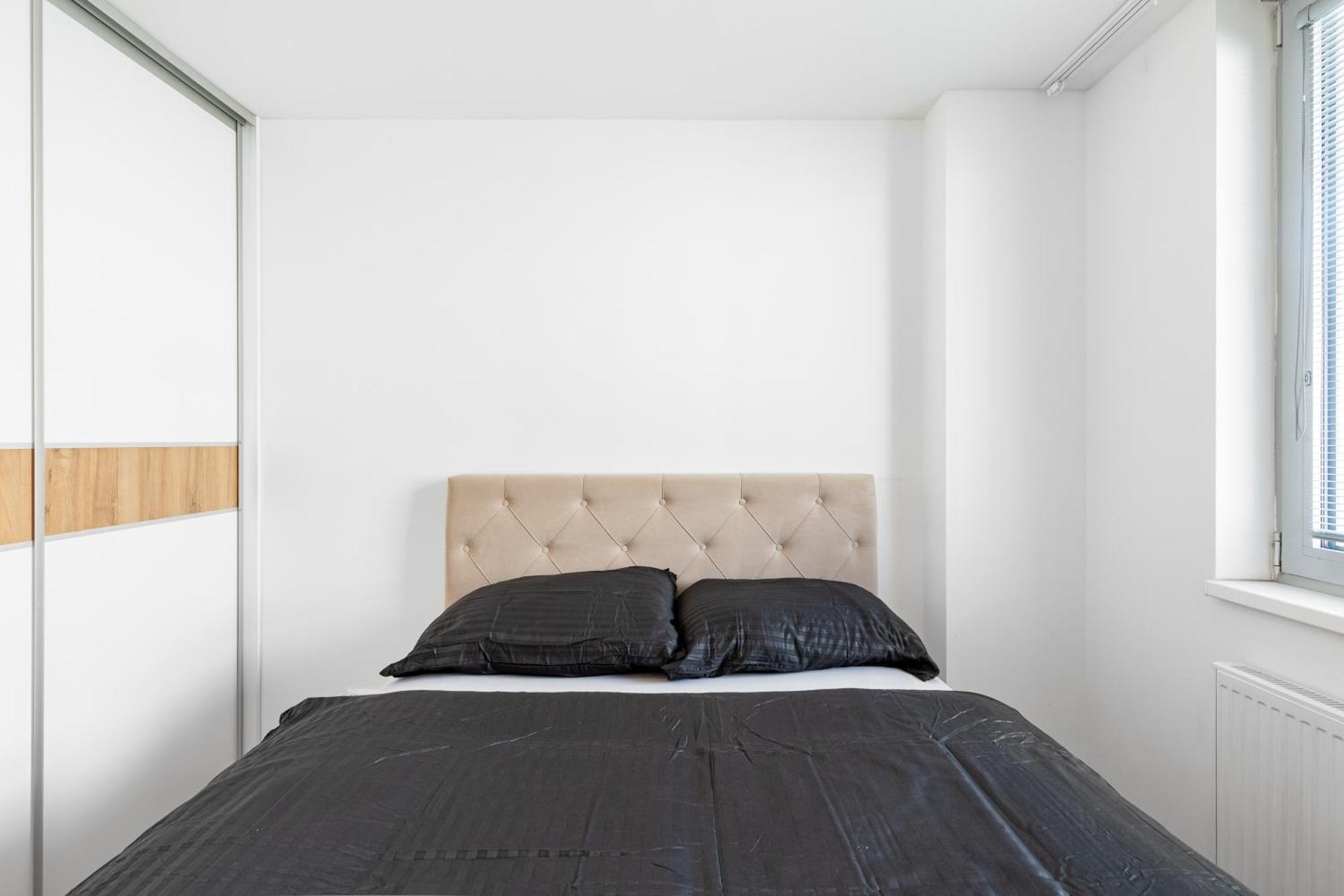 Leo Apartment - Ac & Free Parking Bratislava Dış mekan fotoğraf
